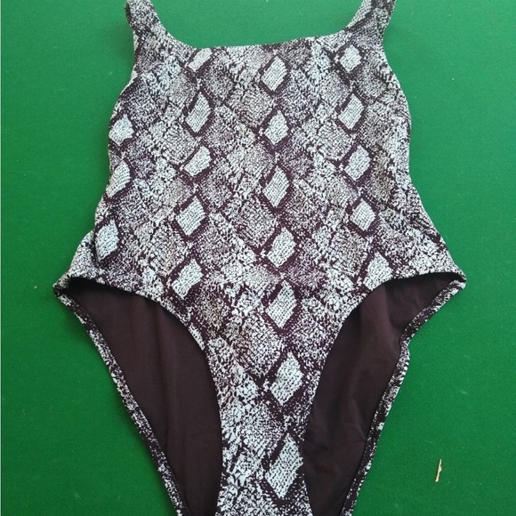 Solid & Striped The Blair snake print Jacquard Swimsuit - Picture 5 of 6